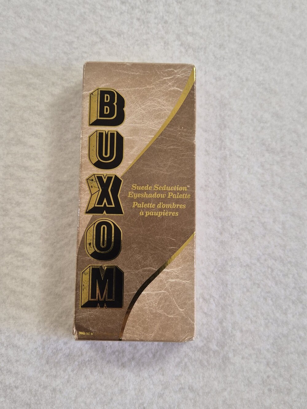 BUXOM Suede Seduction Eyeshadow Palette - Beige, Taupe, Warm Nude Shades - Picture 2 of 7